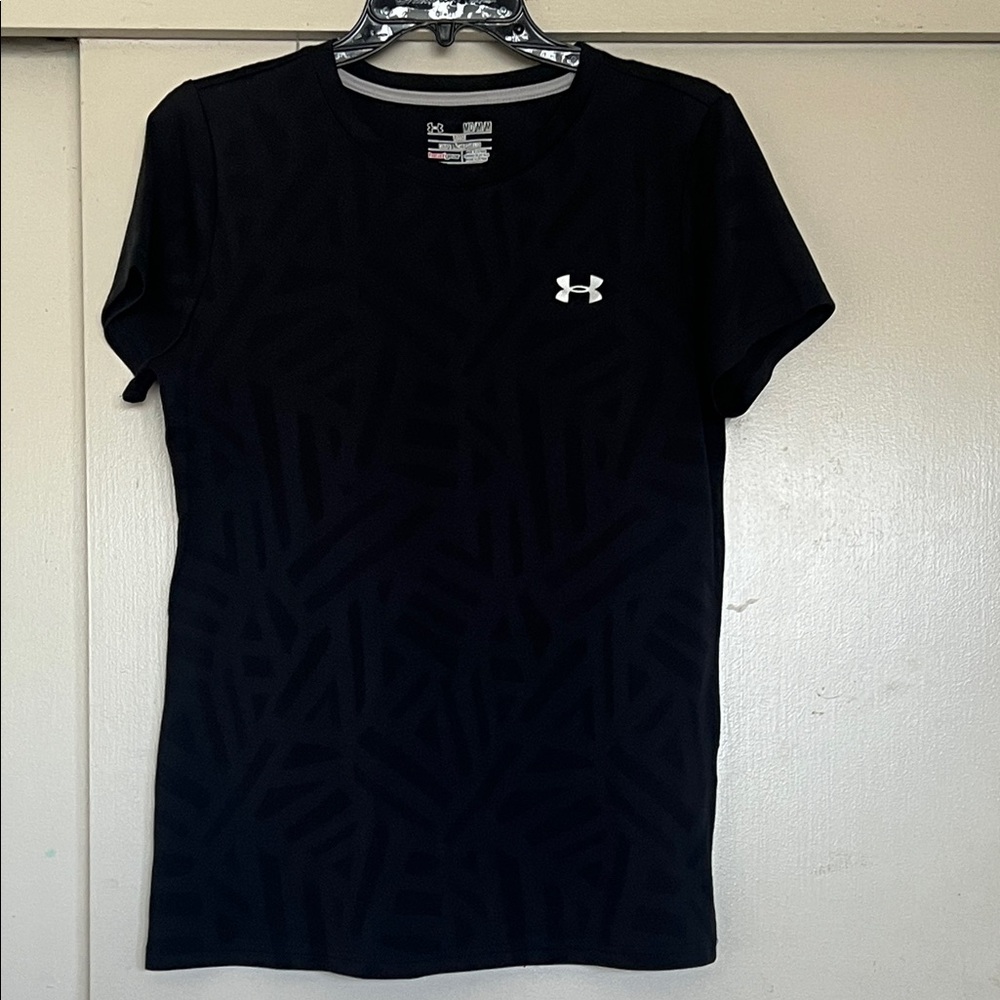 Under Armour Women's Black Short Sleeve Tee